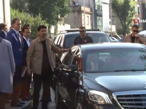 Cumhurbaşkanı Erdoğan, Ak Parti İstanbul İl Başkanlığından Ayrıldı