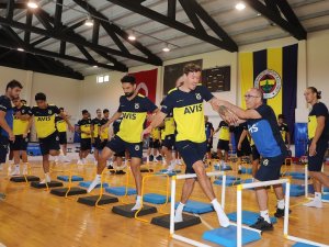 Fenerbahçe Hazırlıklarını Sürdürdü