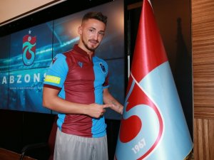 Trabzonspor’da Donis Avdijaj Ve Ahmet Baha Bilgin İle Sözleşme İmzalandı