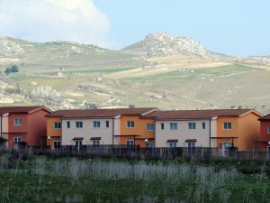 Bir Devre Şahit Etlik, Kapanıyor