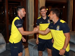 Emre Belözoğlu Kampa Katıldı