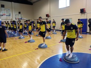 Emre Belözoğlu, Fenerbahçe’de İlk Antrenmanına Çıktı