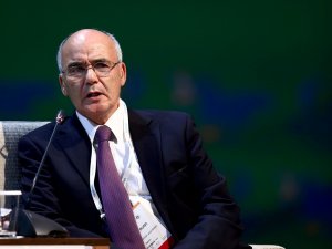 Eski Sanayi Bakanı Yolsuzluk Nedeniyle Gözaltında