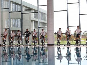 Beşiktaş, Salonda Çalıştı