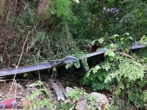 Düşen Uçağın Enkazı Görüntülendi