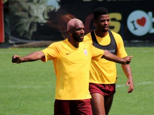 Galatasaray’ın Yeni Transferleri Objektiflere Böyle Yansıdı