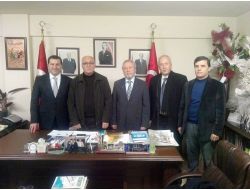 Ak Parti'den Mhp'ye Ziyaret