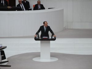 "Türk Milleti Ve Bu Kutlu Meclis Bütün Dünyaya Demokrasi Dersi Vermiştir"