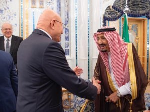 Lübnan’ın Eski Başbakanlarından, Kral Selman’a Ziyaret