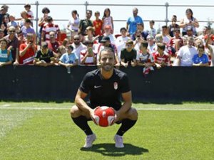 Roberto Soldado: "Granada Büyük Bir Aile"