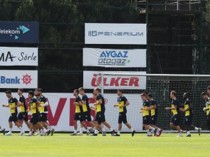 Fenerbahçe Yeni Sezon Hazırlıklarını Sürdürdü