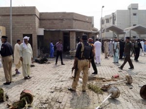 Pakistan’da Hastane Yakınında İntihar Saldırısı: 7 Ölü, 26 Yaralı