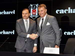 Beşiktaş’a Yeni Giyim Sponsoru