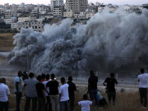 İsrail 9 Katlı Binayı Havaya Uçurdu