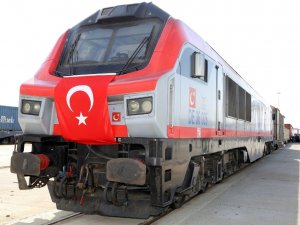 Türkiye ile Gürcistan Arasındaki İlk İhracat Treni Erzurum’dan Hareket Etti
