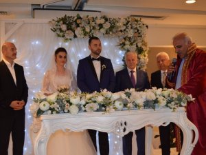 İçişleri Bakanı Süleyman Soylu Memleketi Trabzon’da Nikâh Şahitliği Yaptı