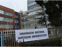Priştine Üniversitesi'ndeki Durum Kosova Meclisi'nde