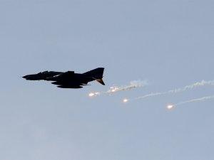 Hama’ya Hava Saldırısı: 5 Ölü, 9 Yaralı