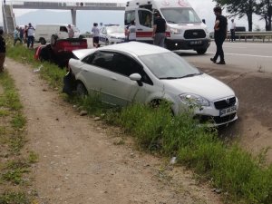 Giresun’da İki Otomobil Çarpıştı Kazası: 4 Yaralı