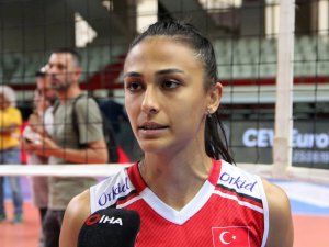 Simge Aköz: "Çin’de Elimizden Geleni Ortaya Koyacağız"