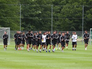 Beşiktaş’ta Kamp Çalışmaları Sürüyor
