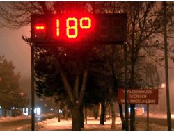 Erzurum’da Termometreler Eksi 18’i Gösterdi