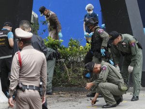 Bangkok’da Art Arda Patlama