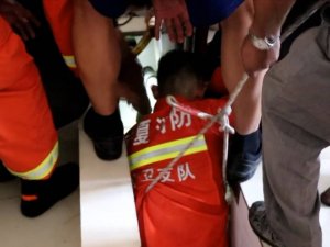 Sirke Çukurundan 8 Dakikada Kurtarıldı