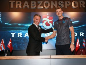 Alexander Sörloth 2+2 Yıllığına Trabzonspor’da