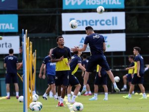 Fenerbahçe Taktik Çalıştı