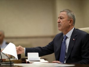 Bakan Akar: "Türkiye’nin Güneyinde Terör Koridorunun Oluşmasına Asla İzin Vermeyeceğiz"