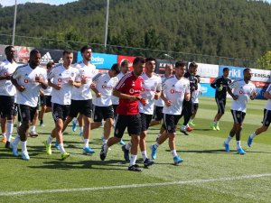 Beşiktaş Kondisyon Ve Taktik Çalıştı