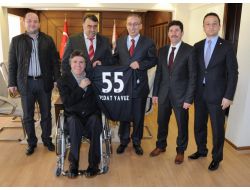 Samsunspor’dan Yeni Emniyet Müdürüne Ziyaret