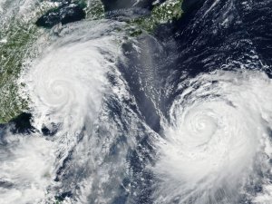 Lekima Tayfunu Çin’i Vuruyor 