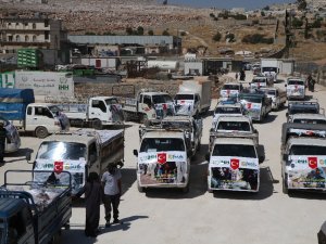 İdlib’e Yardım Konvoyu