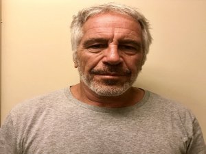 Abd’li Milyarder Jeffrey Epstein Cezaevinde Kendini Astı