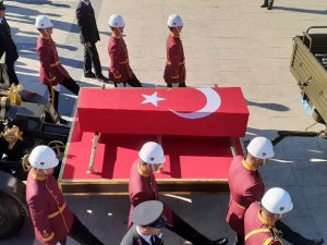 Şırnak’ta Şehit Olan Uzman Çavuş Son Yolculuğuna Uğurlandı