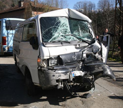 Rize’de Trafik Kazası: 5 Yaralı