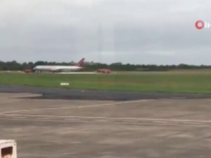 Abd Askerlerini Taşıyan Uçakta Korkutan Yangın