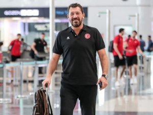 12 Dev Adam, Akropolis Turnuvası İçin Yunanistan’a Gitti