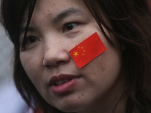 Hong Konglular Bir Kez Daha Sokaklara Döküldü