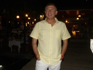 "Galatasaray’da Oynanan Futbol Rezalet"