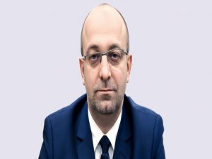 Hakimleri İtibarsızlaştırmak İçin Hackerla İşbirliği Yapmış