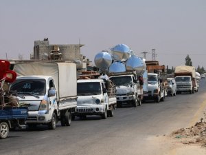 İdlib’de Hava Saldırıları Nedeniyle Göç Başladı