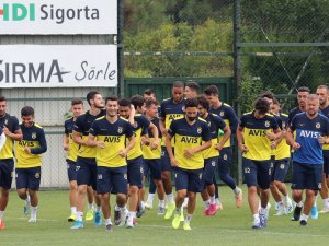 Fenerbahçe’de Başakşehir Mesaisi Sürüyor
