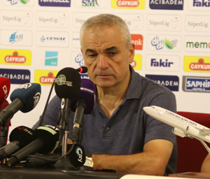 Rıza Çalımbay: “Ligde Bir Maç Kaybettik Ama Koskoca Bir Lig Var”