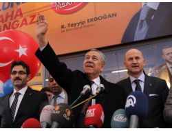 Arınç'tan Hsyk Kavgalarına Sert Tepki: "Maskaralıklara Gerek Yok"