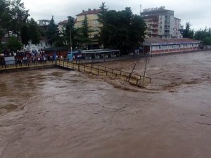 Terme’deki Sel Dehşetinden Yeni Görüntüler