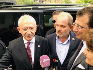 Kemal Kılıçdaroğlu Şile’de Muhtarlarla Bir Araya Geldi