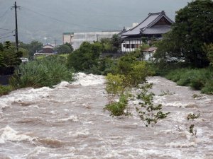 Japonya’da Sel Felaketinde Ölü Sayısı 3’e Yükseldi